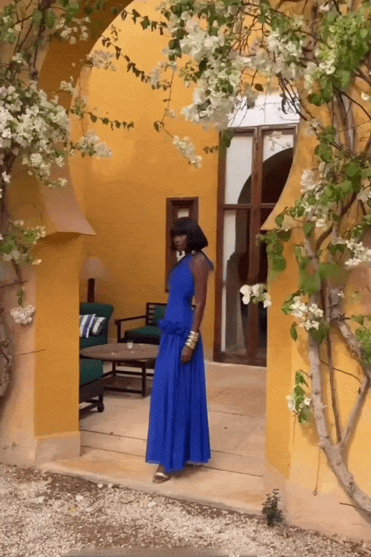 How Many Outfits Do I Need for a Nigerian Wedding Weekend?